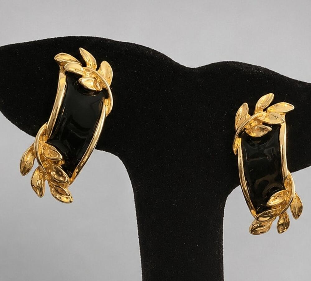 Vintage Blackβ & Gold Leaf Long Enameled Pierced Earrings 1.25" Retro kp4